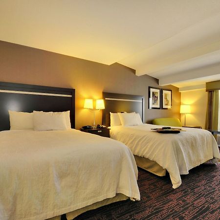 Hampton Inn Jericho - Westbury Eksteriør bilde