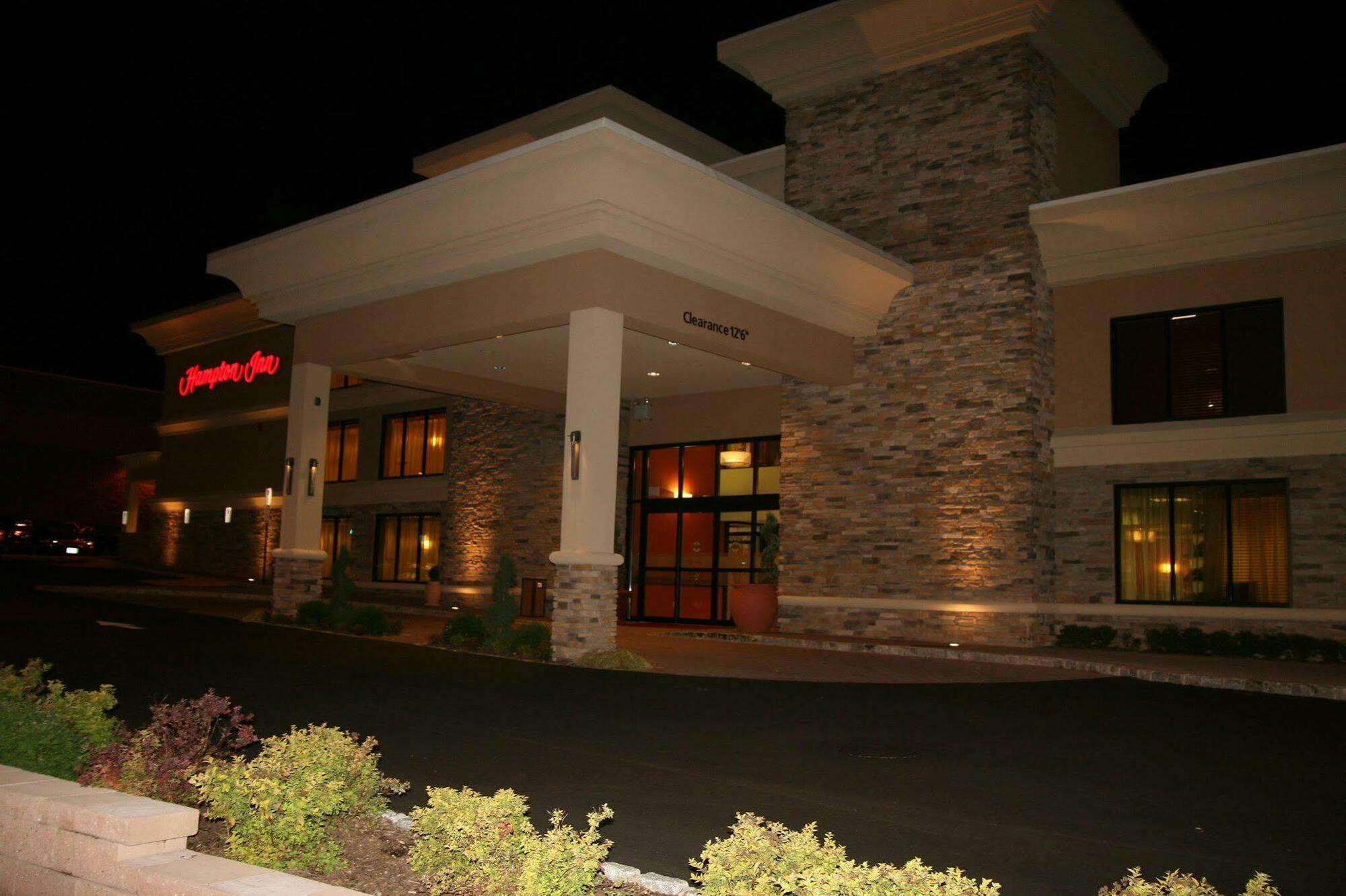 Hampton Inn Jericho - Westbury Eksteriør bilde